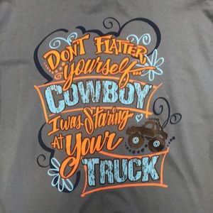 Sweet thing T-shirt. Size XL